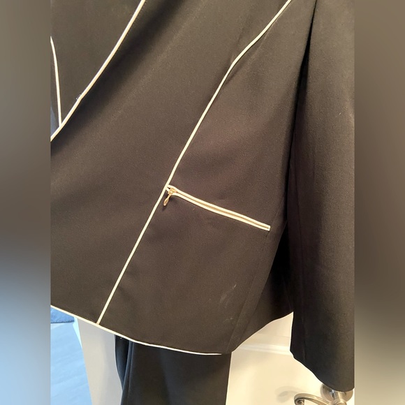 Plus size Designer black suit with white piping - Picture 6 of 7
